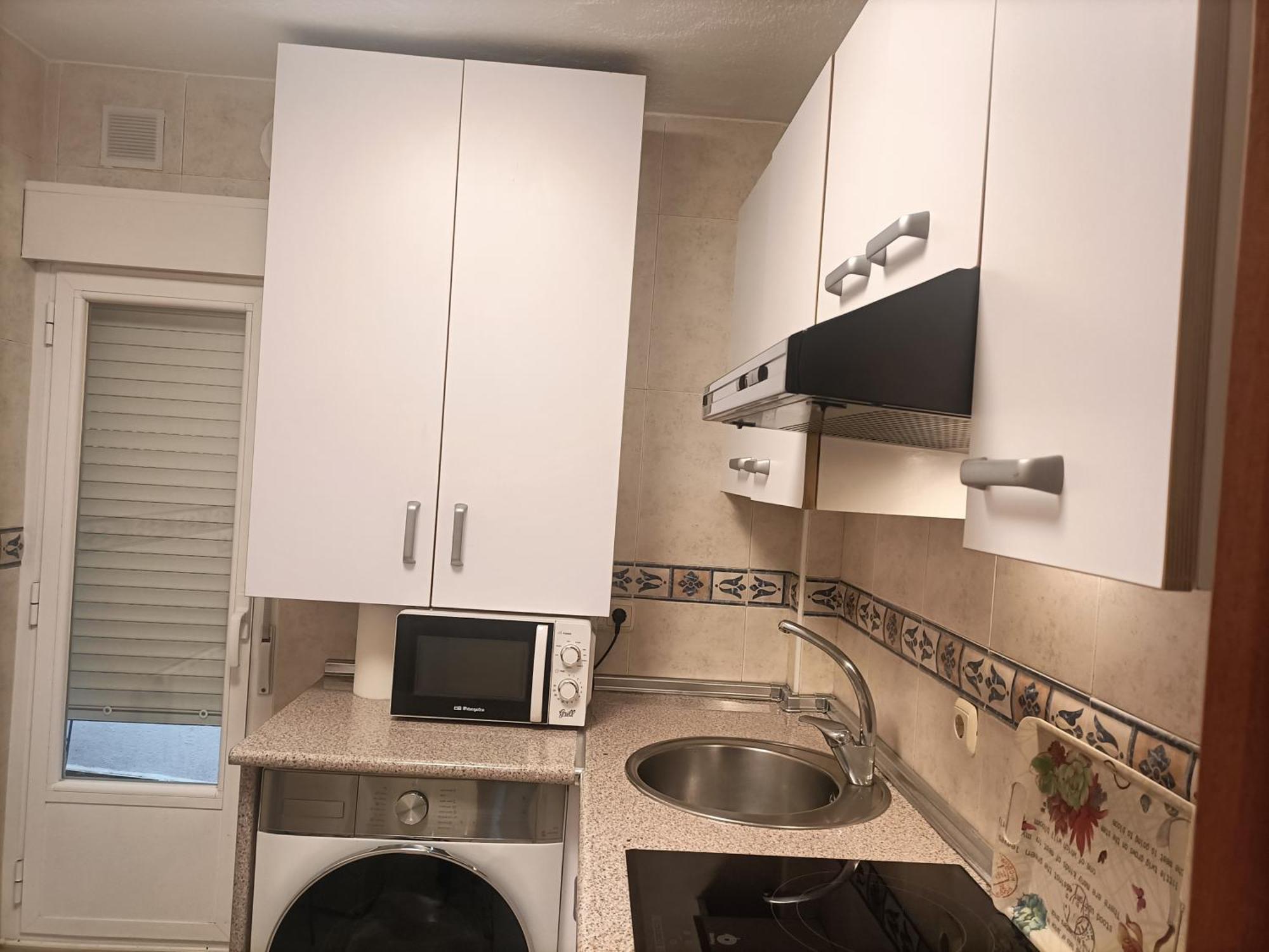 Apartamento Espacioso Frente Al Corte Ingles Con Plaza De Garaje Gratis - Vu75 Salamanca Eksteriør billede
